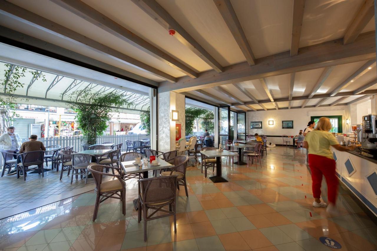 Hotel Olanda リド・ディ・イエゾロ エクステリア 写真